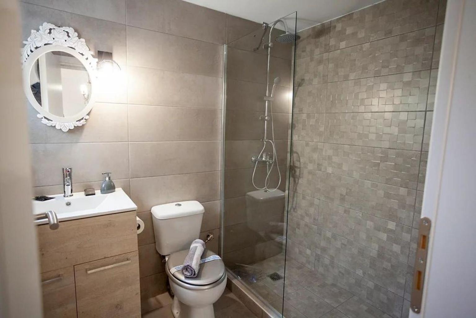 Apartamento Ifaistos Luxury Flat Psyrri Square Atenas Exterior foto